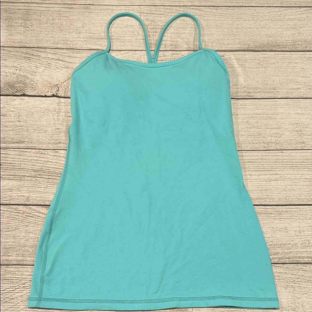 🍋Women’s Lululemon Flow-Y Racerback Tank Top size 6🍋